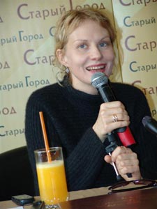 Рената Литвинова. Фото с пресс-конференции